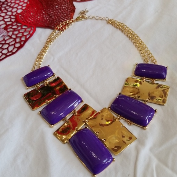 Neclace - Picture 3 of 3